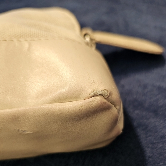 CHLOE Zipper Cosmetic Pouch/Bag - Picture 6 of 11